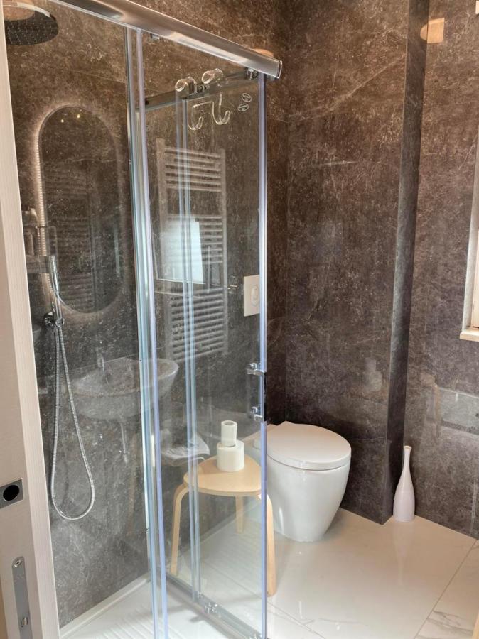 Dizeta Suite And Apartment ساليرنو المظهر الخارجي الصورة